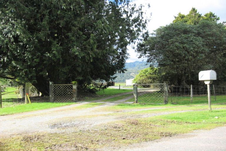 Photo of property in 27 Upper Kokatahi Road, Kokatahi, Hokitika, 7881