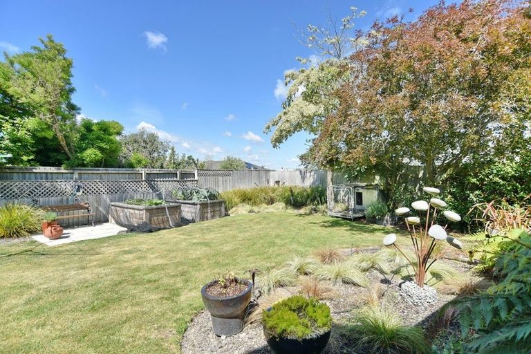 Photo of property in 7 Milesbrook Close, Rangiora, 7400