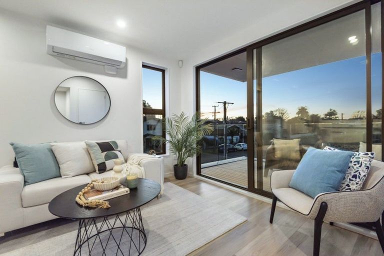 Photo of property in 5/2 Fairview Road, Papatoetoe, Auckland, 2025