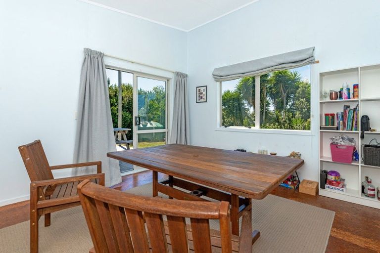 Photo of property in 1459d Anaura Road, Anaura Bay, Tokomaru Bay, 4079