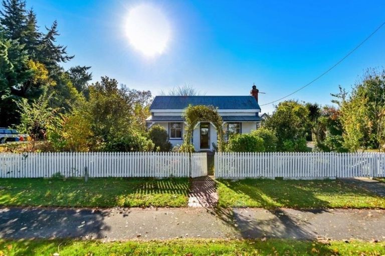 Photo of property in 3028 Coaltrack Road, Coalgate, 7673