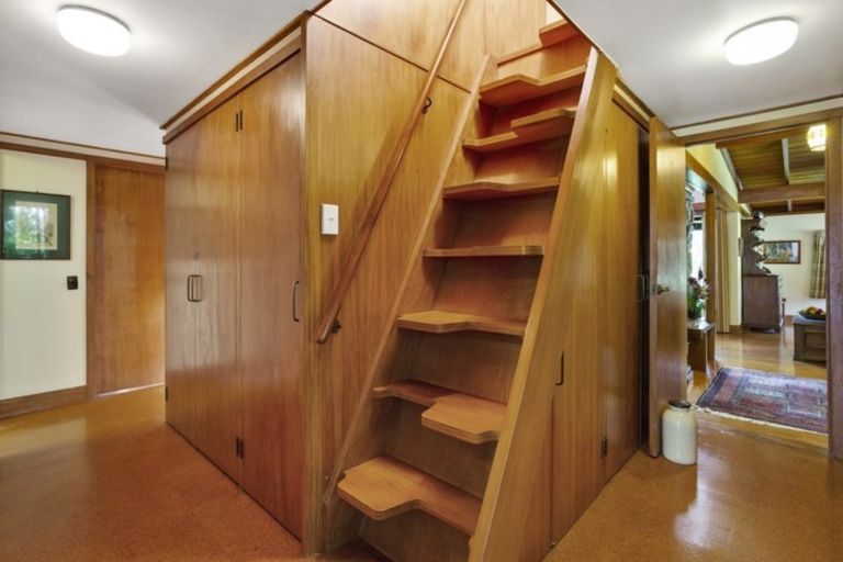 Photo of property in 37a Stanley Point Road, Stanley Point, Auckland, 0624