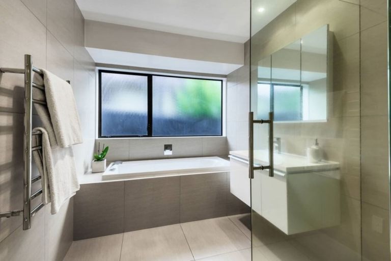 Photo of property in 64 Oliver Road, Eastern Beach, Auckland, 2012