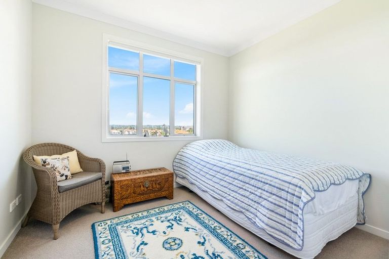 Photo of property in 110 Rewa Rewa Lane, Orewa, 0931