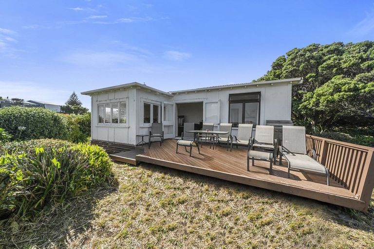 Photo of property in 55 The Esplanade, Raumati South, Paraparaumu, 5032