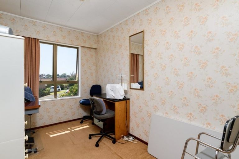 Photo of property in 22 Laing Place, Otumoetai, Tauranga, 3110