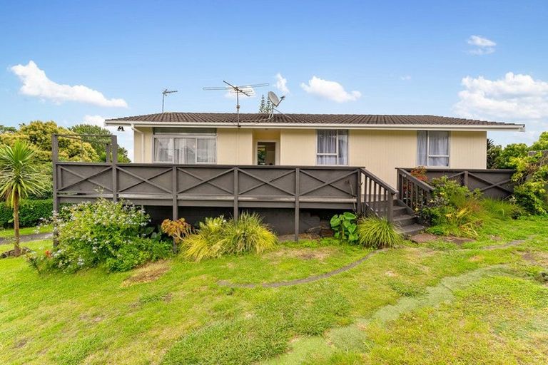 Photo of property in 4 Chibnall Place, Conifer Grove, Takanini, 2112