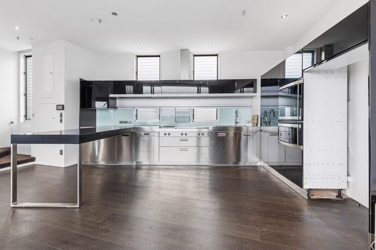 Photo of property in 2 Augustus Terrace, Parnell, Auckland, 1052