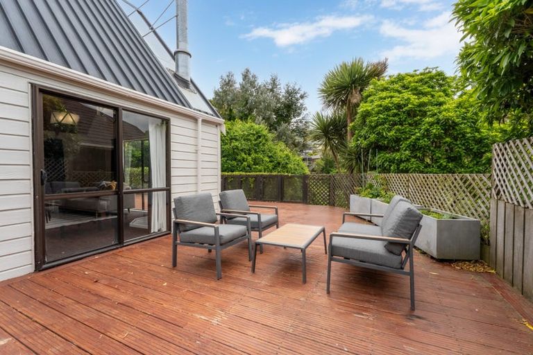 Photo of property in 43 Lakewood Avenue, Churton Park, Wellington, 6037