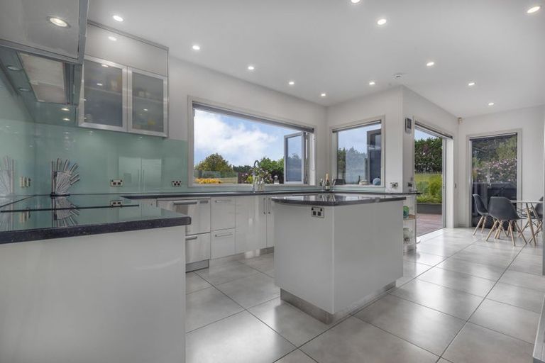 Photo of property in 75b Paremata Haywards Road, Pauatahanui, Porirua, 5381