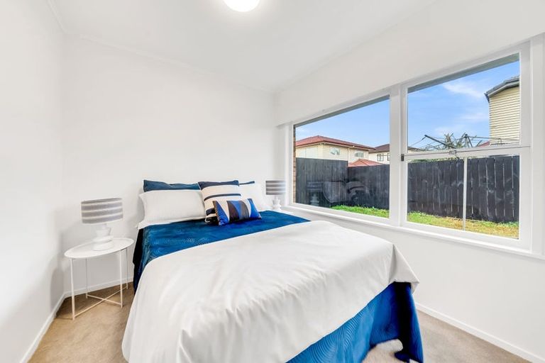Photo of property in 1/10 Ranfurly Road, Papatoetoe, Auckland, 2104