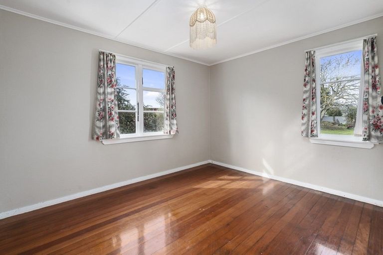 Photo of property in 3 Bridger Place, Eltham, 4322