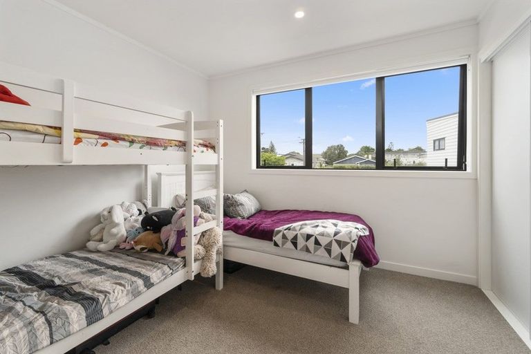 Photo of property in 6/2 Brandon Road, Glen Eden, Auckland, 0602