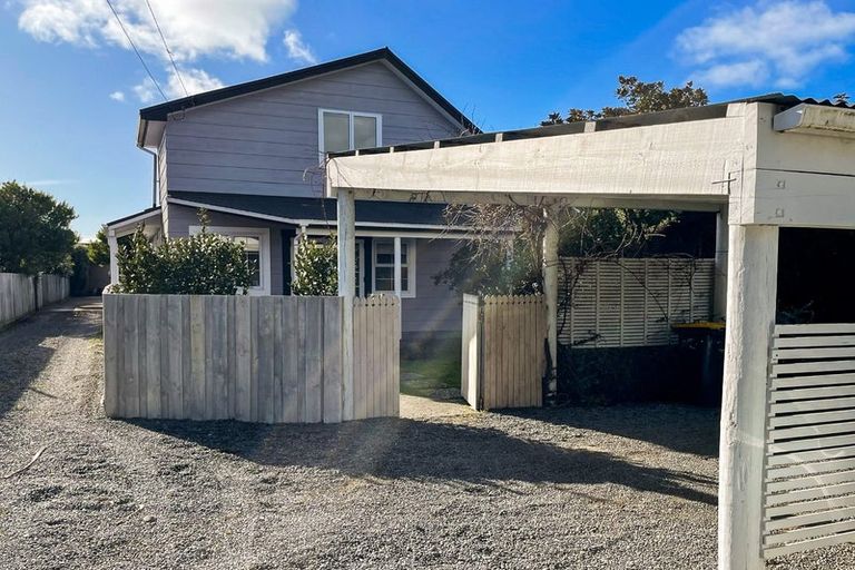 Photo of property in 257 Estuary Road, South New Brighton, Christchurch, 8062