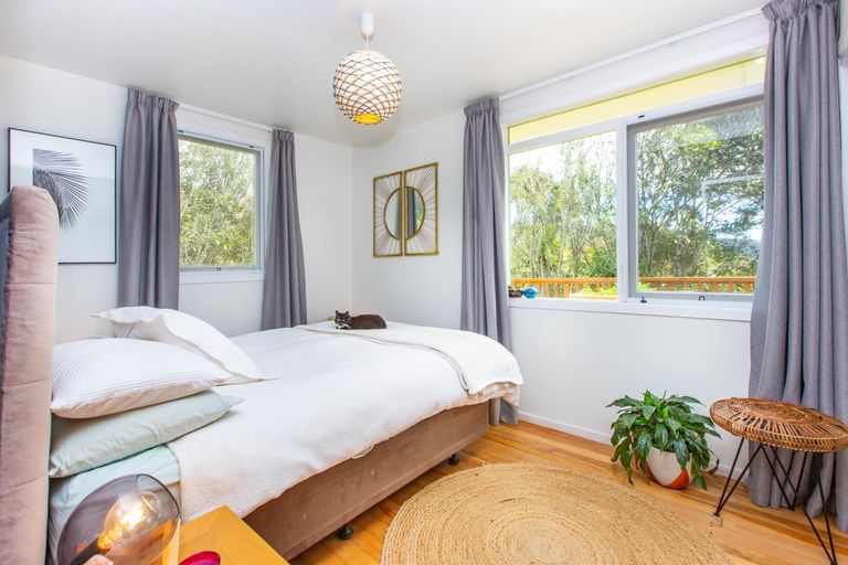 Photo of property in 13 Cross Street, Raglan, 3225