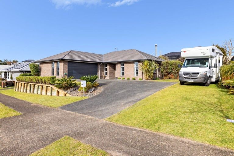 Photo of property in 36 Mortlake Heights, Pyes Pa, Tauranga, 3112