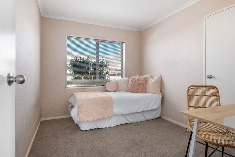 Photo of property in 6 Golden Heights, Hairini, Tauranga, 3112