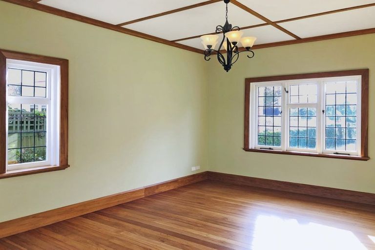 Photo of property in 47 College Street, College Estate, Whanganui, 4500