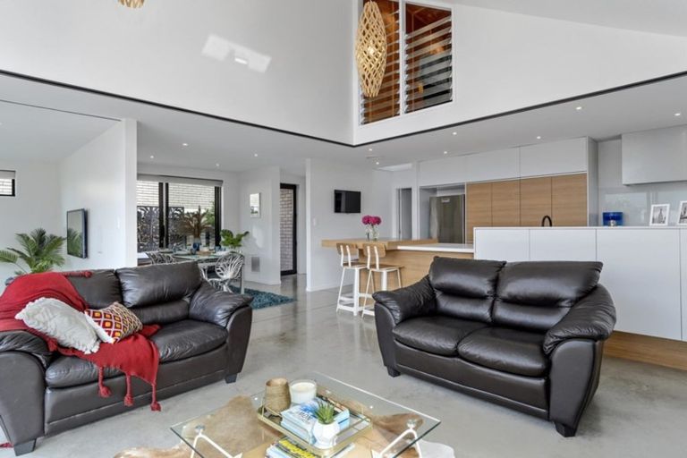 Photo of property in 43 Kulim Avenue, Otumoetai, Tauranga, 3110