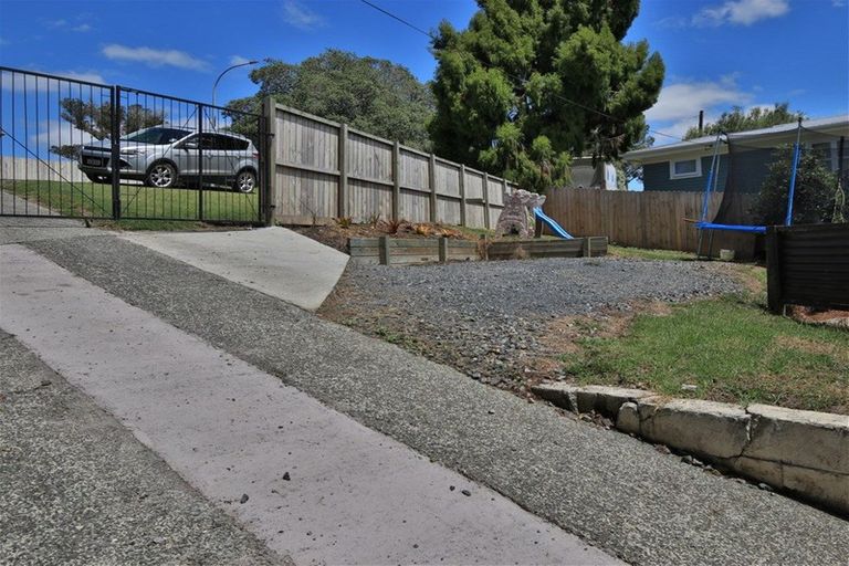 Photo of property in 33 Church Street, Kawakawa, 0210