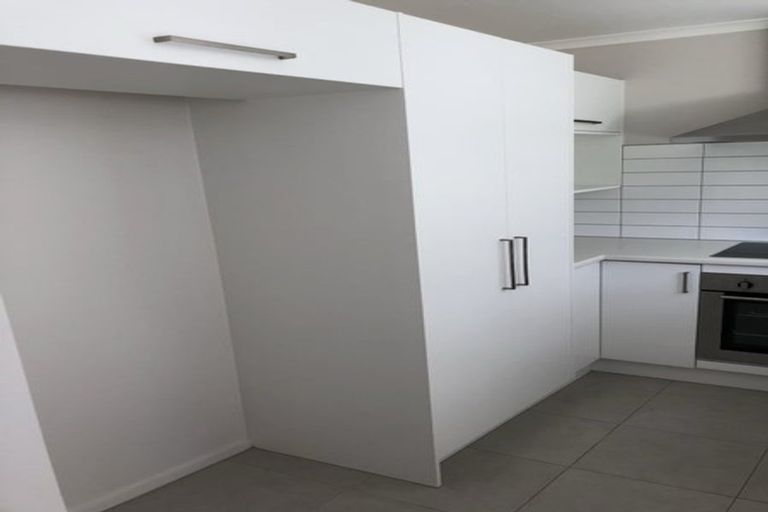 Photo of property in 2 Balmore Crescent, Pokeno, 2402