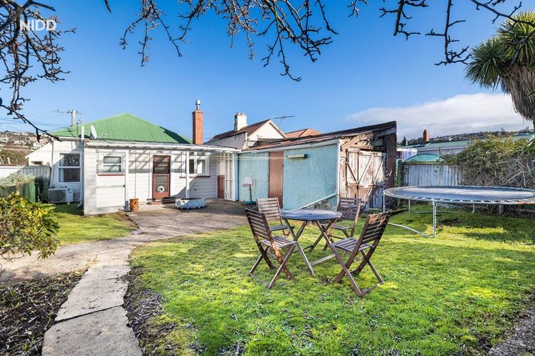 Photo of property in 33 Loyalty Street, Forbury, Dunedin, 9012