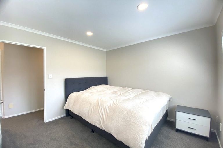 Photo of property in 9 Caragh Place, East Tamaki, Auckland, 2016
