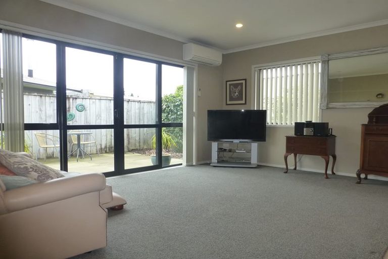 Photo of property in 20a Heron Crescent, Katikati, 3129