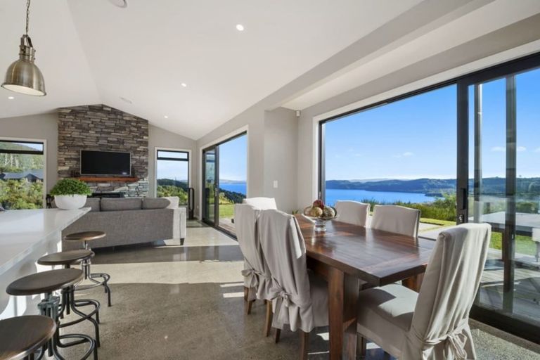 Photo of property in 27 Locheagles Rise, Kinloch, Taupo, 3377