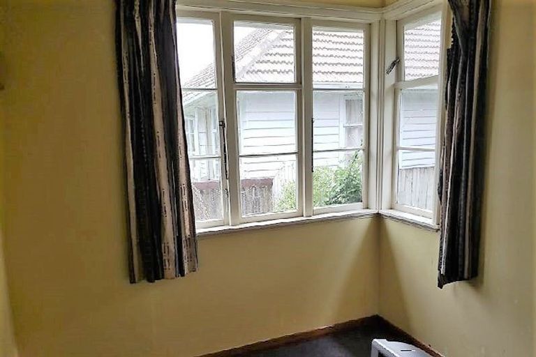 Photo of property in 36 Kenney Crescent, Fairfield, Hamilton, 3214