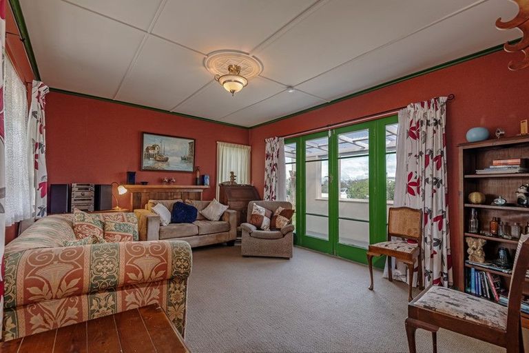 Photo of property in 17 Andrews Street, Foxton Beach, Foxton, 4815