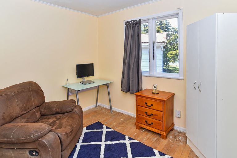 Photo of property in 16 Orchard Rise, Rosehill, Papakura, 2113