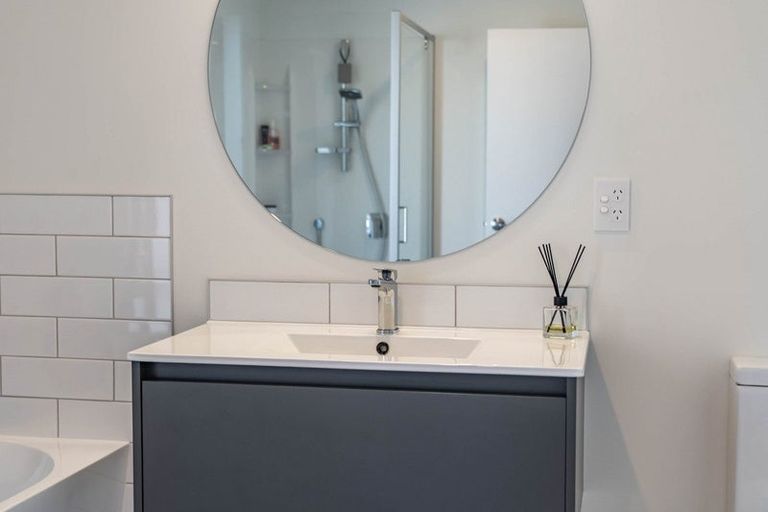 Photo of property in 11 Betty Boyes Street, Wallaceville, Upper Hutt, 5018