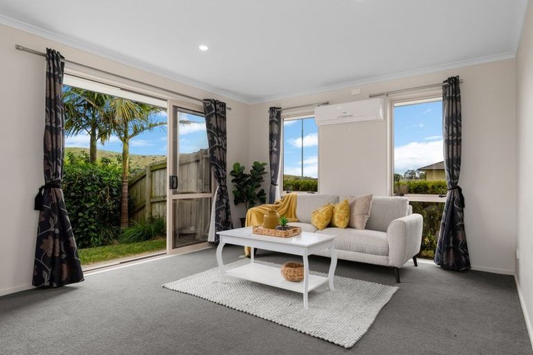 Photo of property in 208 Ballintoy Park Drive, Welcome Bay, Tauranga, 3175
