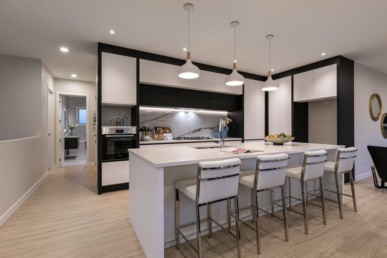 Photo of property in 7 Surf View Crescent, Red Beach, 0932