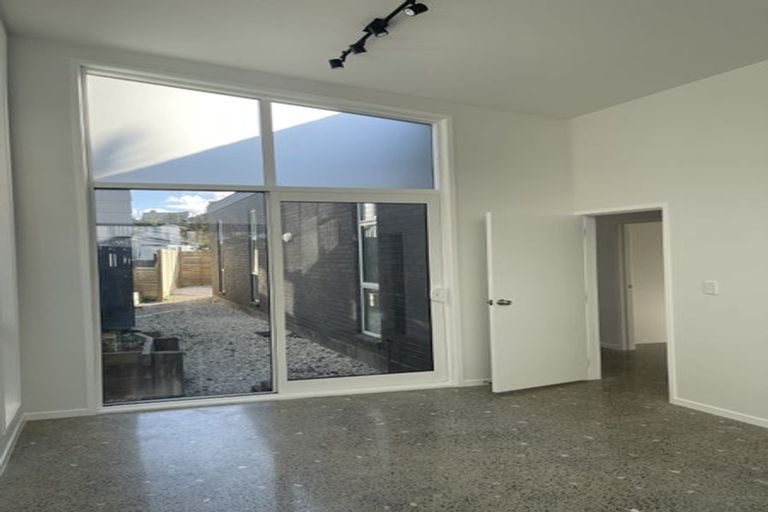 Photo of property in 21a Garton Drive, Massey, Auckland, 0614