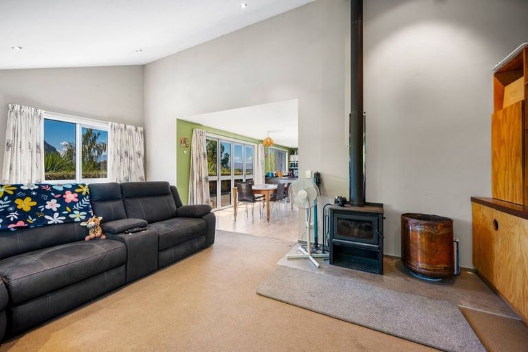 Photo of property in 38 Ballantyne Road, Wanaka, 9305
