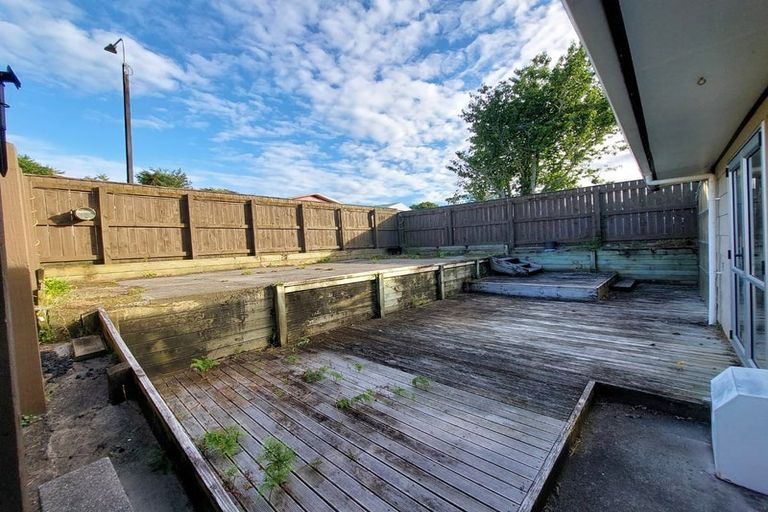 Photo of property in 77 Pembroke Street, Westown, New Plymouth, 4310