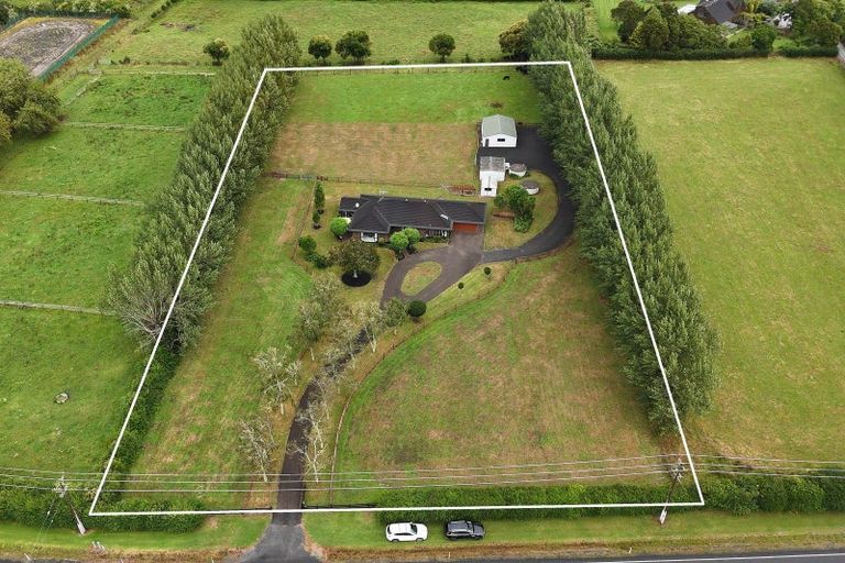 Photo of property in 419 Clevedon-takanini Road, Clevedon, 2582