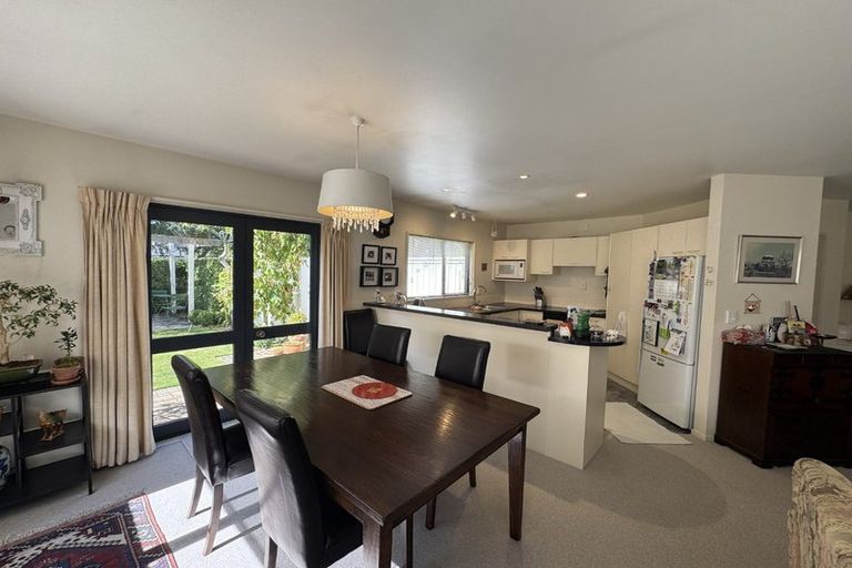 Photo of property in 275a Memorial Avenue, Burnside, Christchurch, 8053