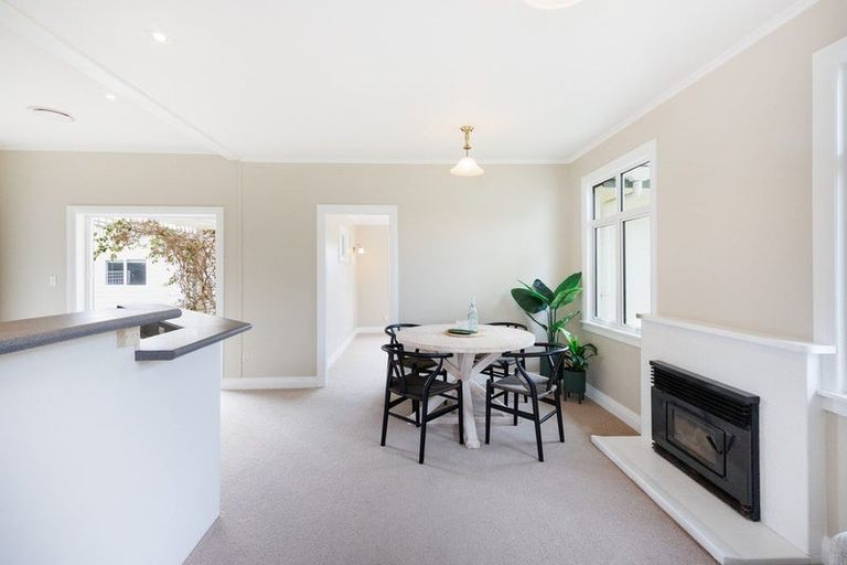 Photo of property in 2 Ongley Street, Feilding, 4702