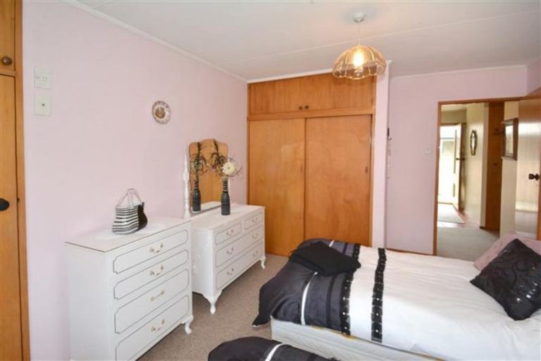 Photo of property in 54 Mcdonald Street, Mosgiel, 9024