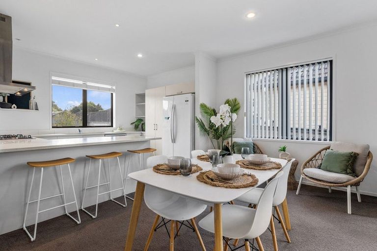 Photo of property in 82 Landing Drive, Pyes Pa, Tauranga, 3112