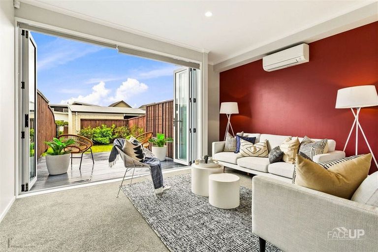 Photo of property in 22 Squadron Drive, Hobsonville, Auckland, 0616