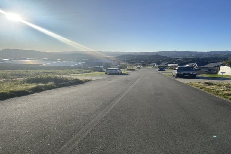 Photo of property in 23 Schooner Drive, Whitby, Porirua, 5024