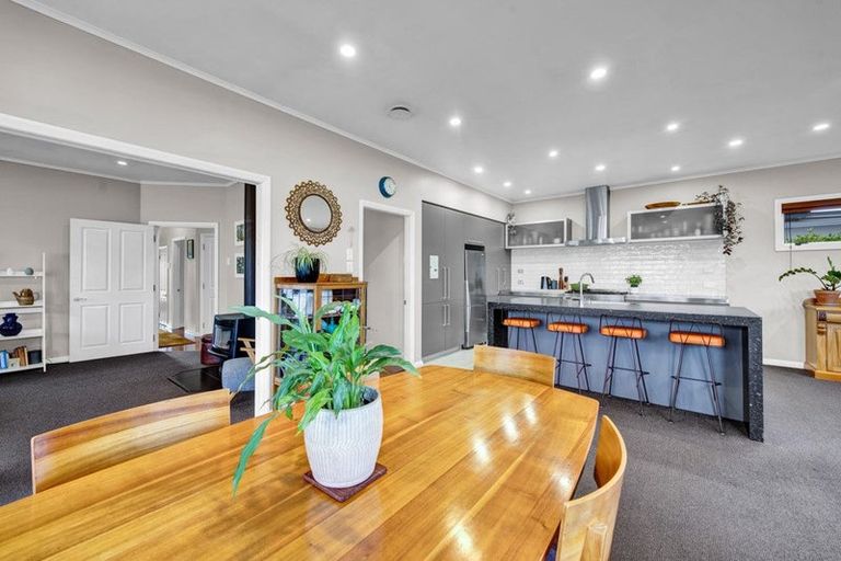 Photo of property in 17 Turi Street, Welbourn, New Plymouth, 4312