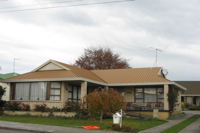 Photo of property in 21 Bushyhill Street, Tapanui, 9522