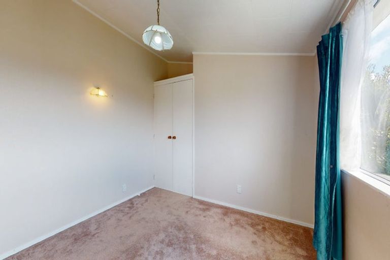 Photo of property in 6 Kekerenga Street, Strathmore Park, Wellington, 6022