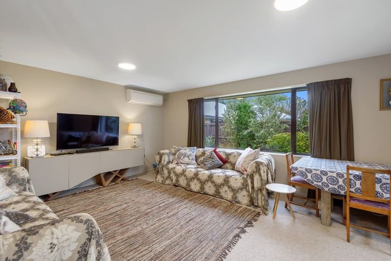 Photo of property in 19 Pohutukawa Crescent, Parklands, Christchurch, 8083