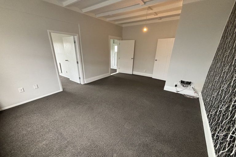 Photo of property in 100 Ferguson Street, West End, Palmerston North, 4412